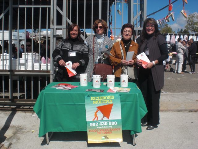 Estuvimos en Castilleja de la Cuesta (Sevilla) el día 16 de marzo celebrando la Jornada Informativa que hacemos todos los años. La mesa la colocamos en el Mercadillo de 9:30 a 13:30h y contamos con la colaboración de las Pastorales de Salud de las Parroquias de Santiago y Purísima Concepción de Castilleja de la Cuesta y El Divino Salvador de Nueva Sevilla. Estuvimos en Castilleja de la Cuesta (Sevilla) el día 16 de marzo celebrando la Jornada Informativa que hacemos todos los años. La mesa la colocamos en el Mercadillo de 9:30 a 13:30h y contamos con la colaboración de las Pastorales de Salud de las Parroquias de Santiago y Purísima Concepción de Castilleja de la Cuesta y El Divino Salvador de Nueva Sevilla.